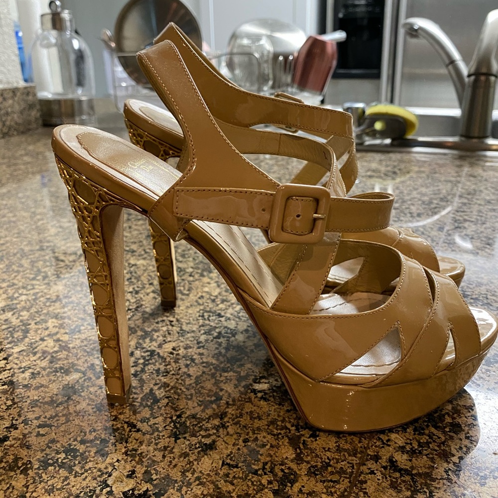 Jaw dropping Christian Dior Gold Chain Heels